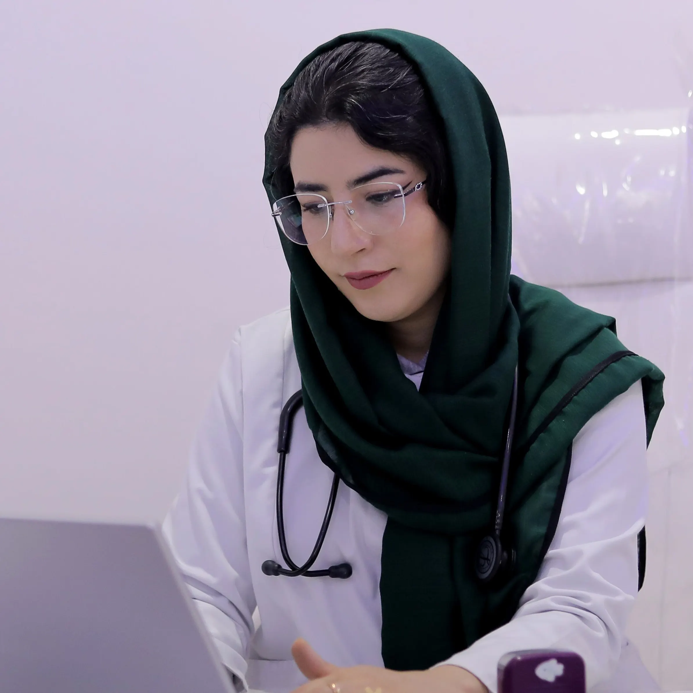 دکتر شهین سامانیان باقرصاد