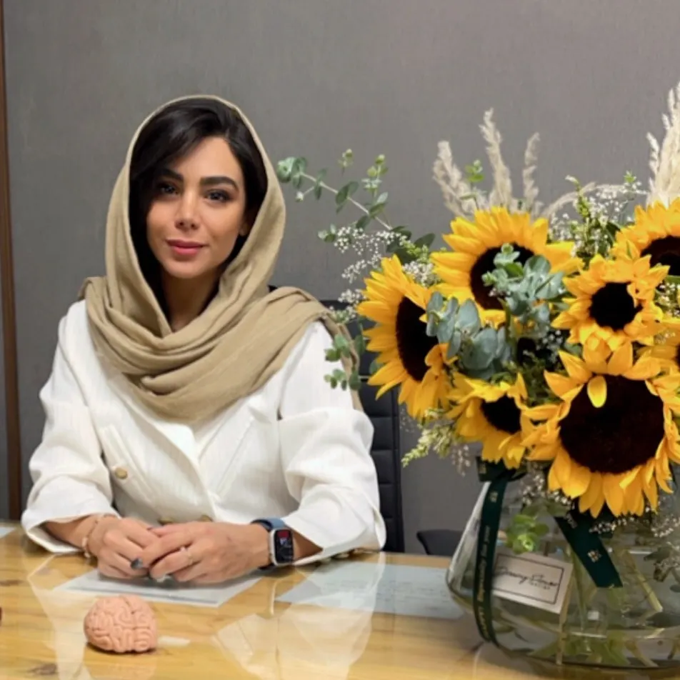 سمانه همتیان
