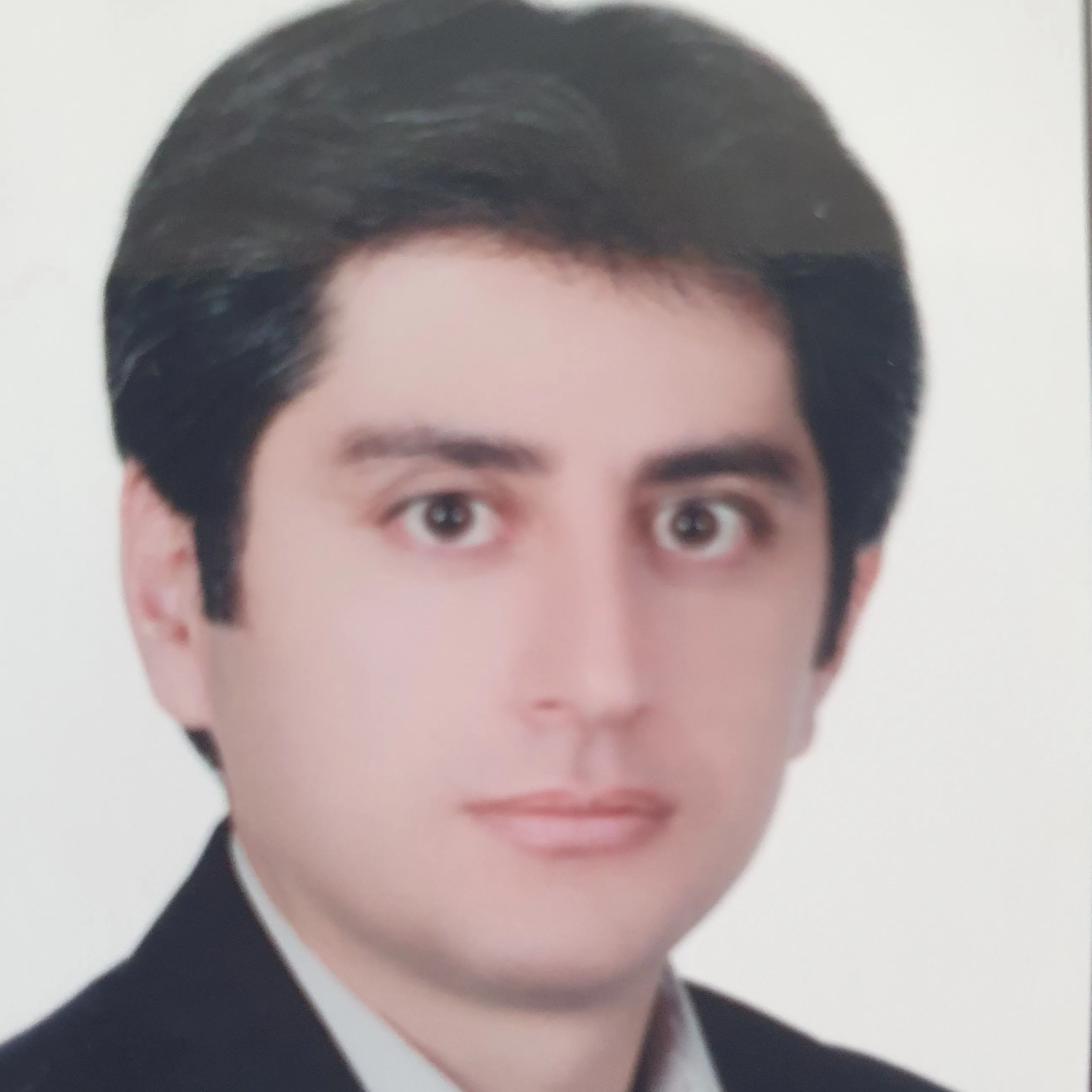 دکتر همایون واحدی