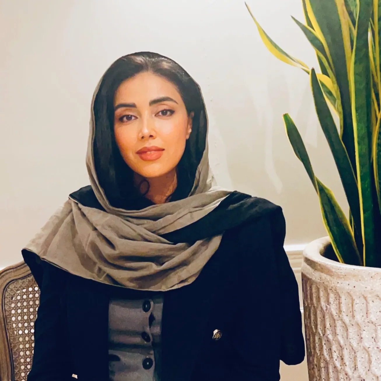 دکتر سارا فلاحی
