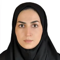 رویا احمدی زاده