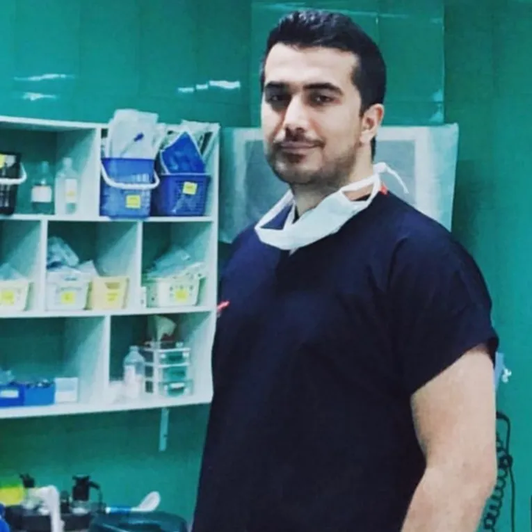 دکتر ایمان تازیکی