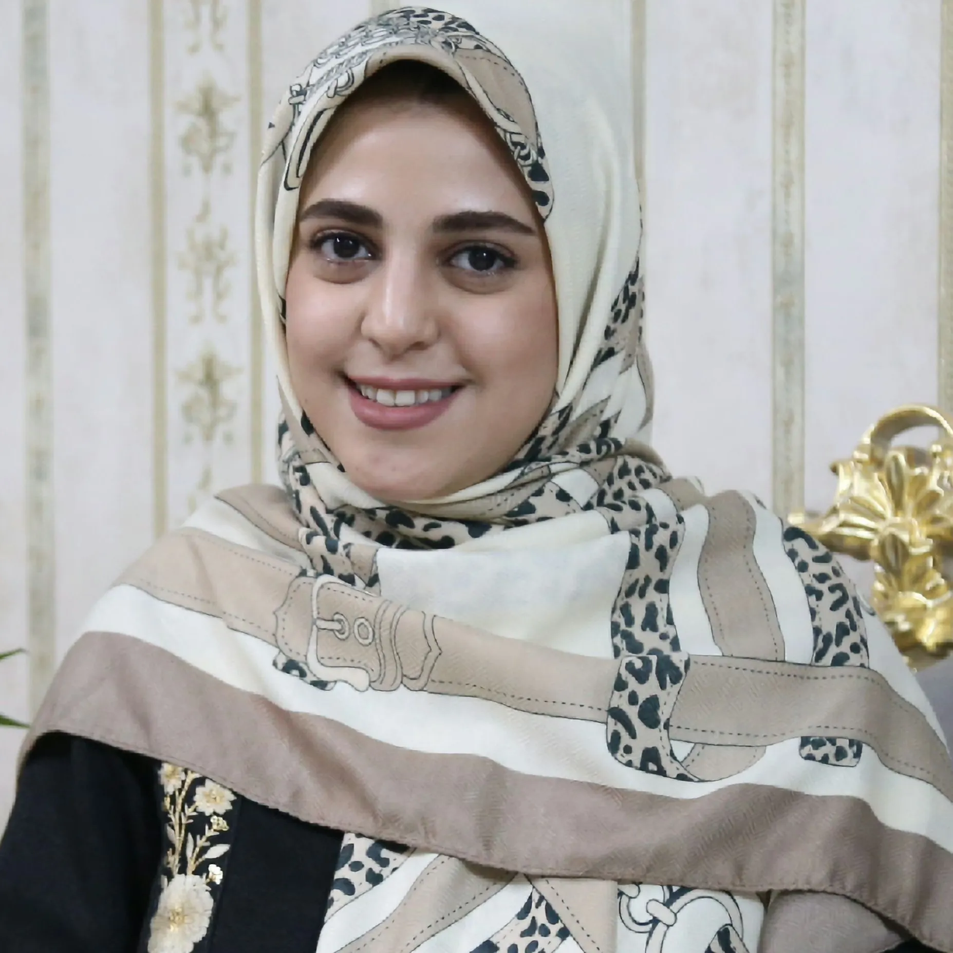 فرزانه اتابکی مشهدی