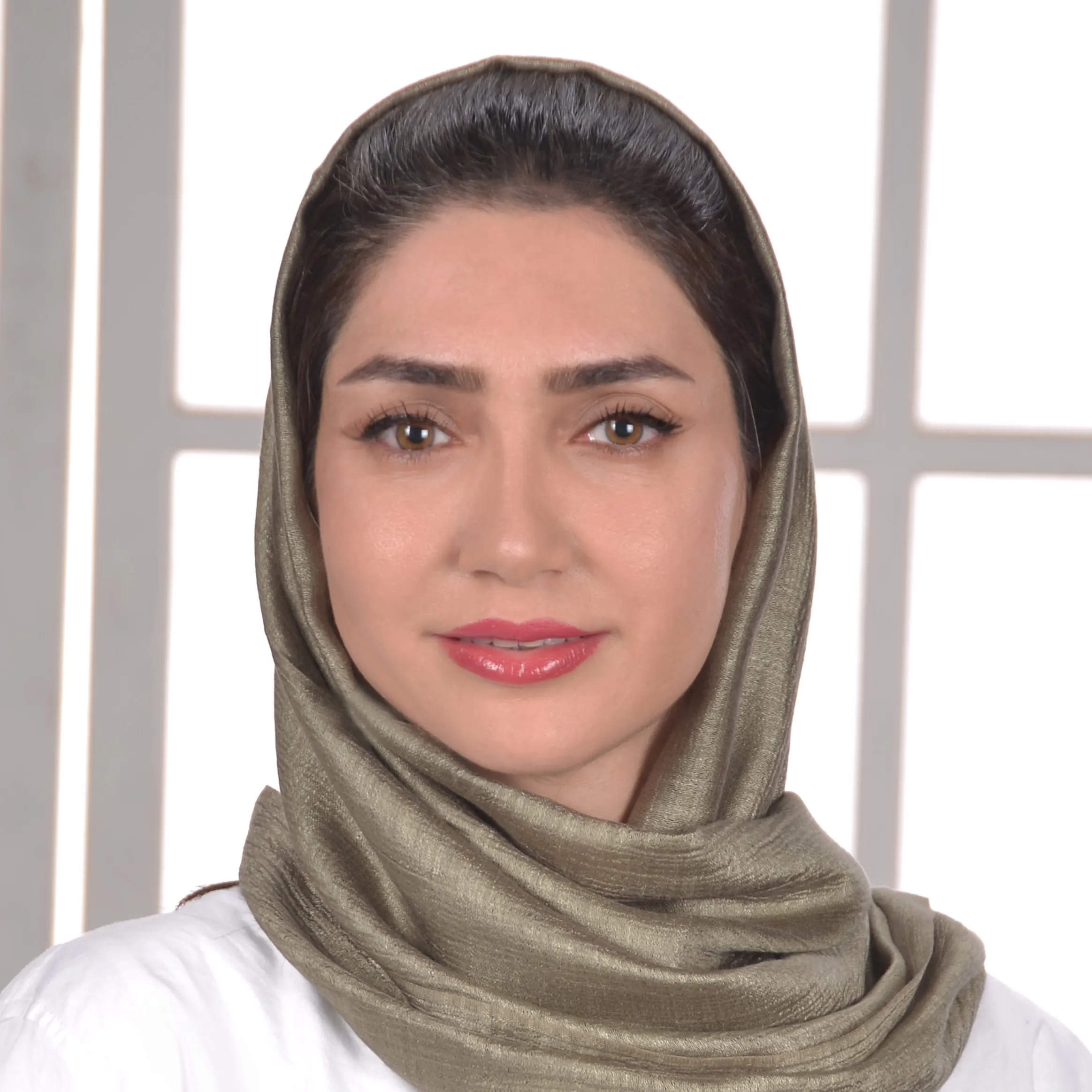 دکتر سعیده فروغی نیا