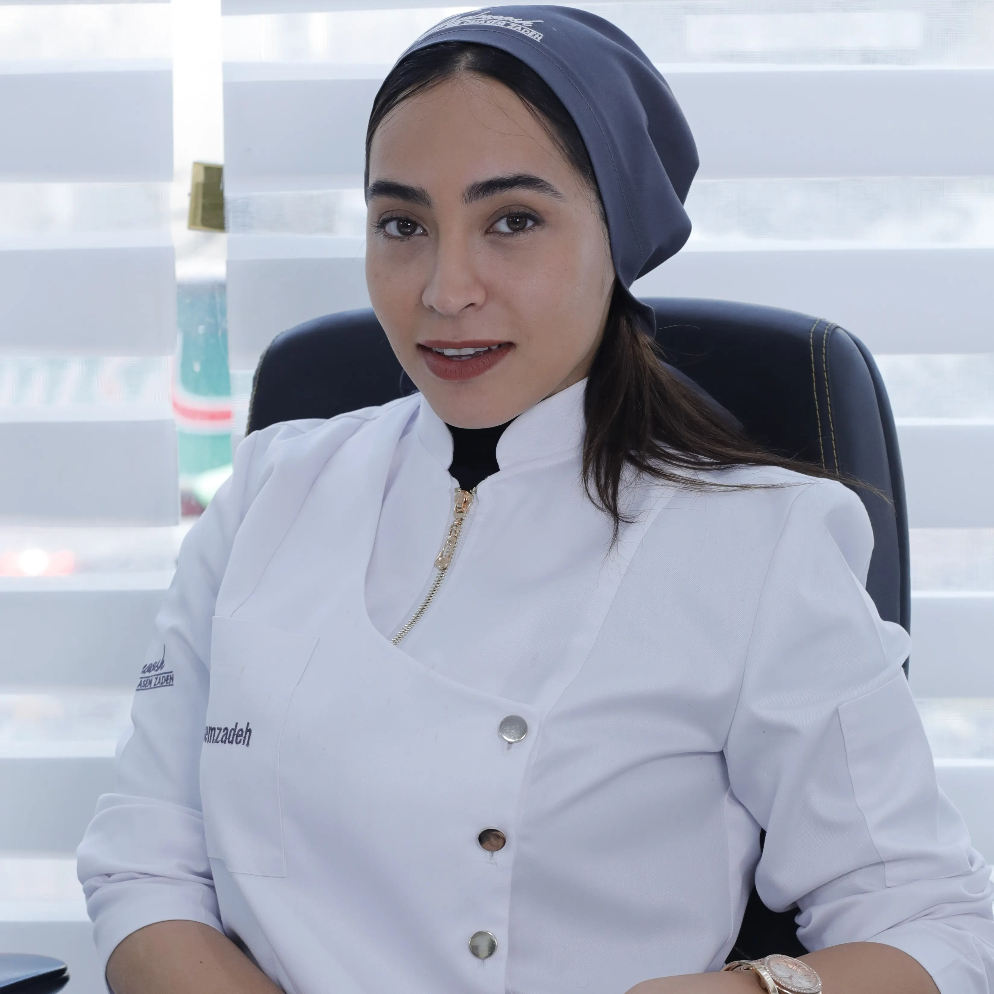 دکتر گلنوش قاسم زاده