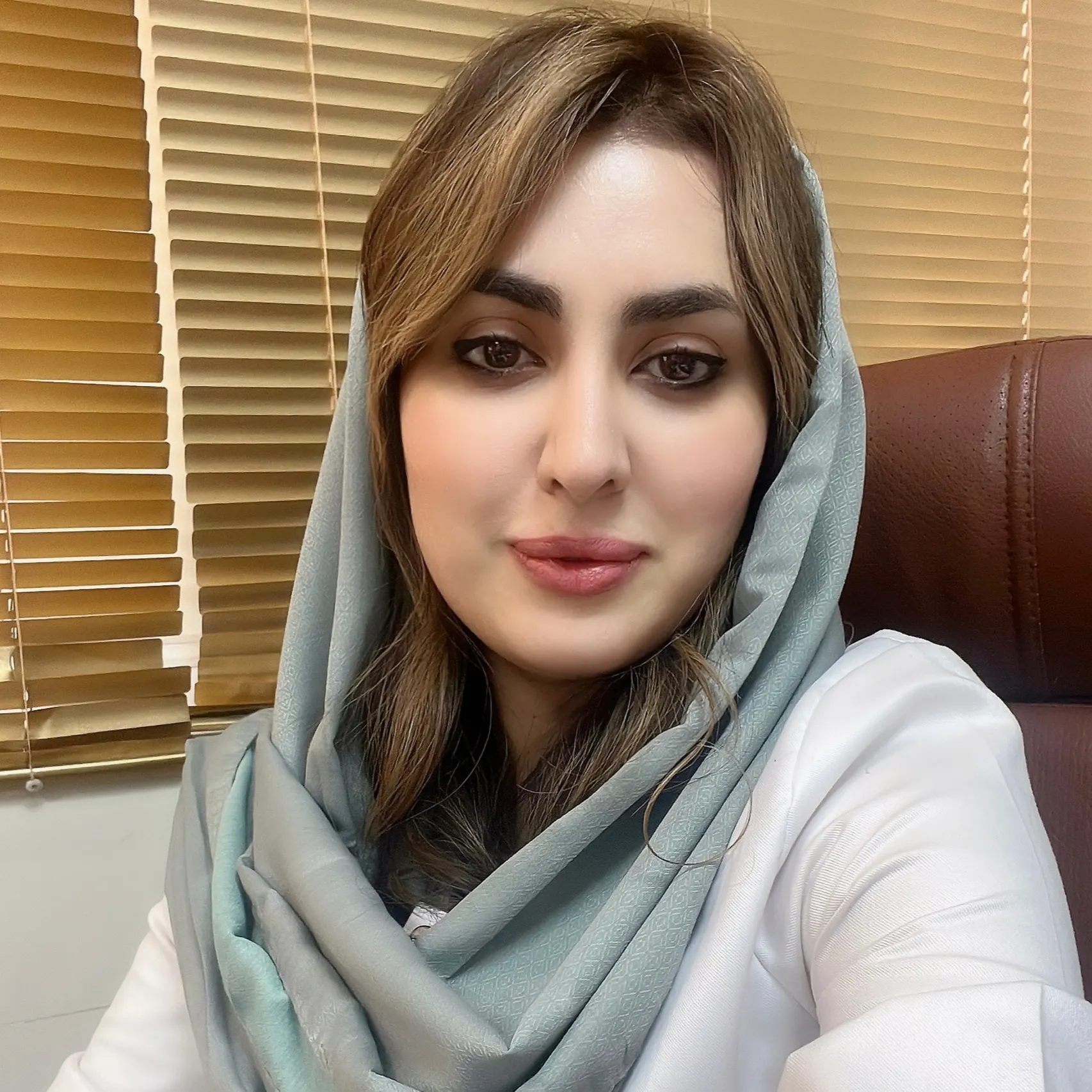 دکتر نگین شکوری