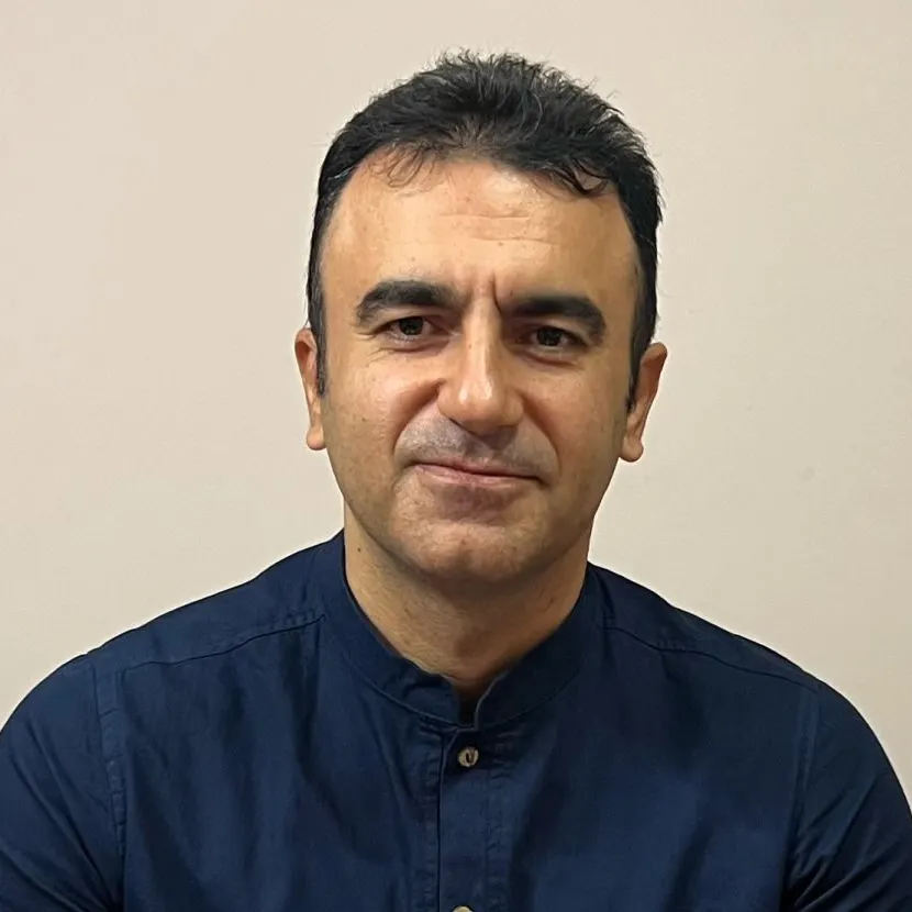 امین نظری