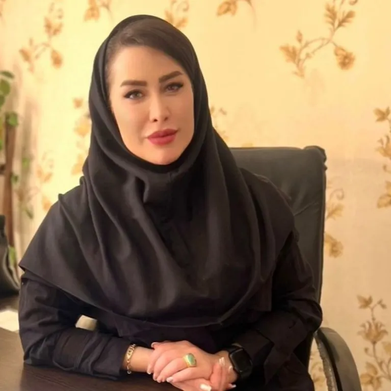 مریم خلیل پور