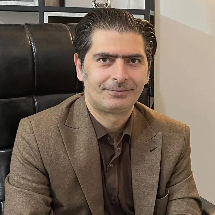 دکتر محمد اکبریان