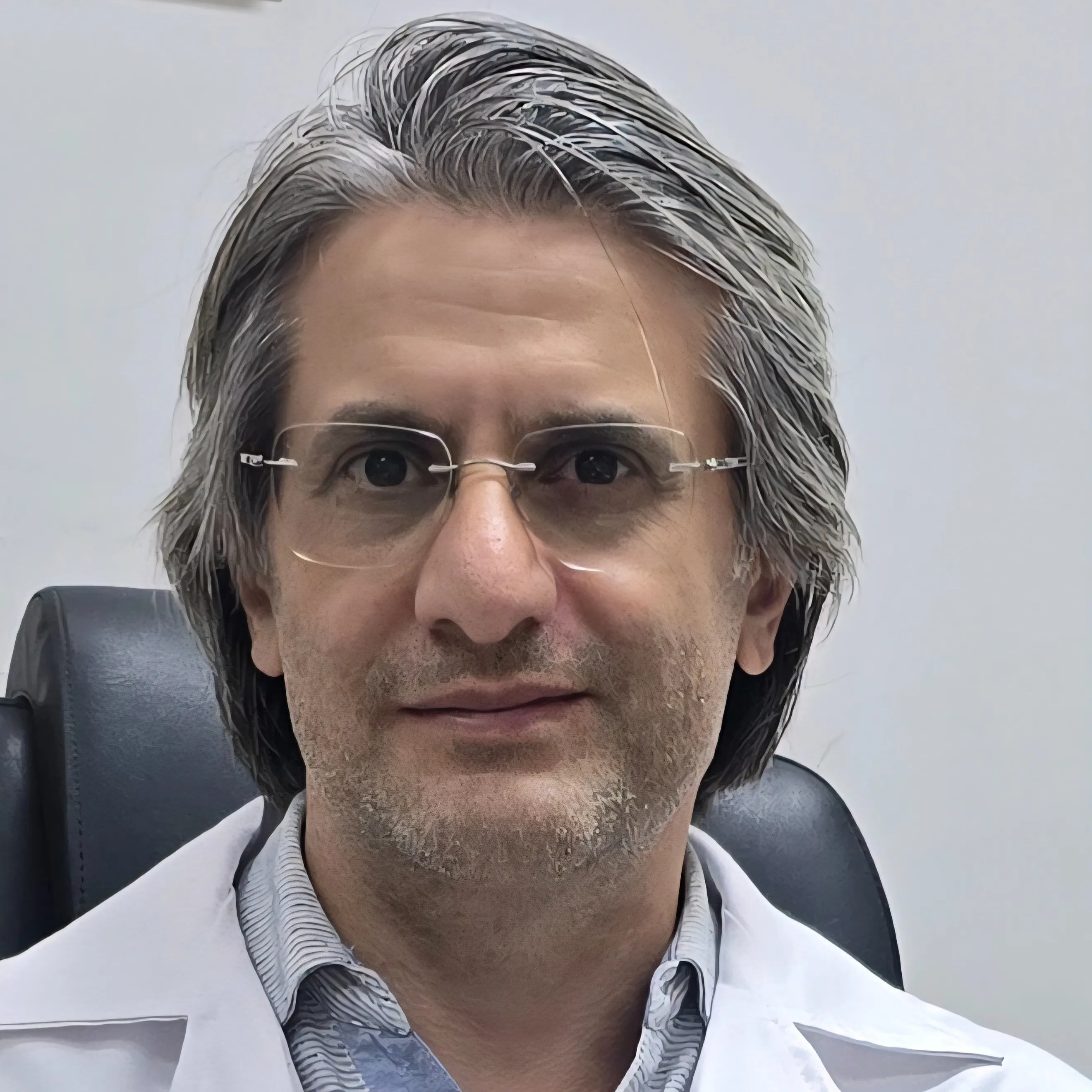 دکتر مهدی وفادار