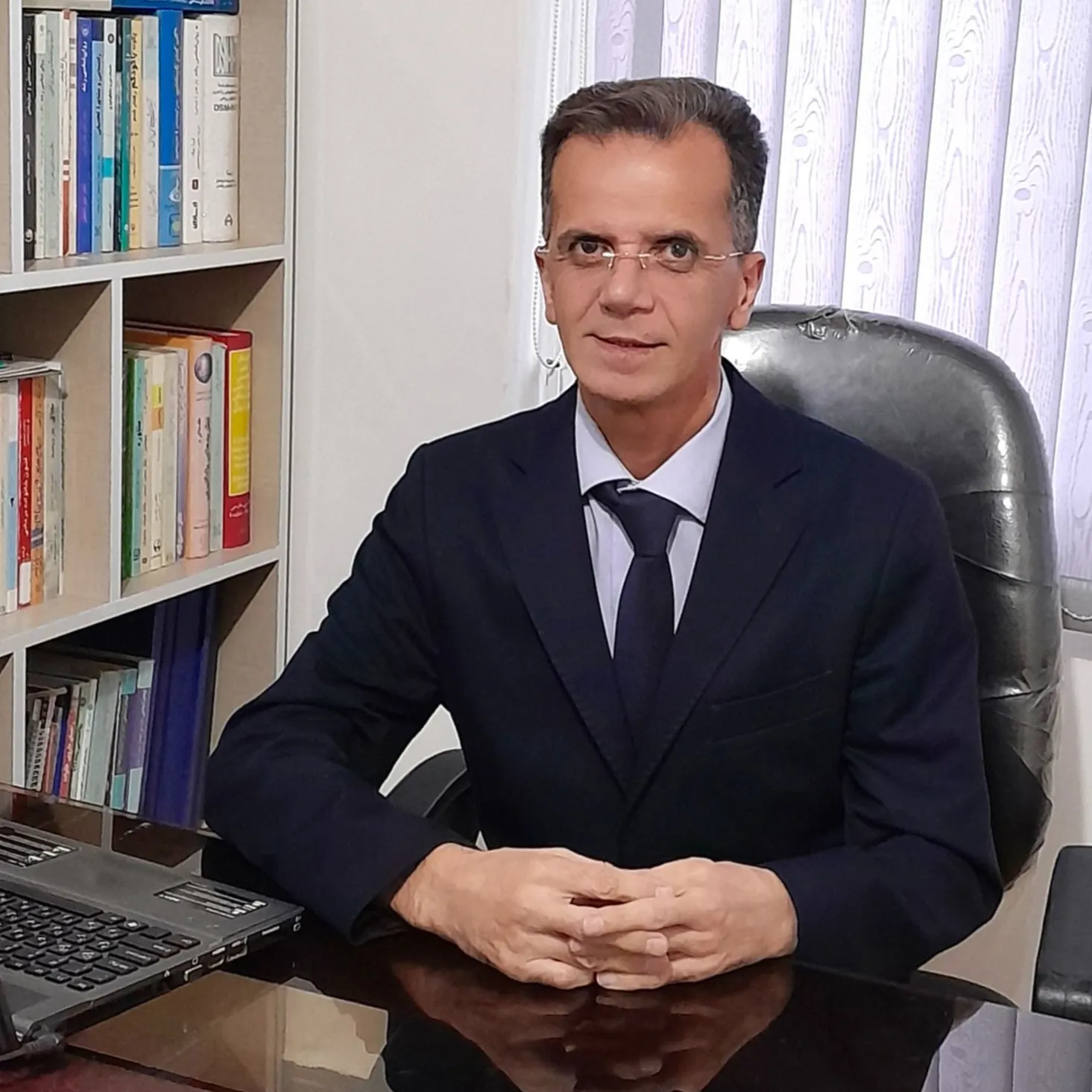 دکتر نقی رهنما