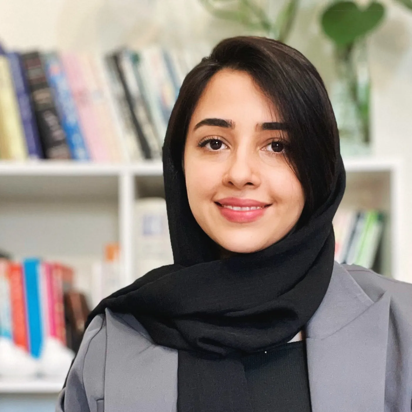 مهدیه محمودی