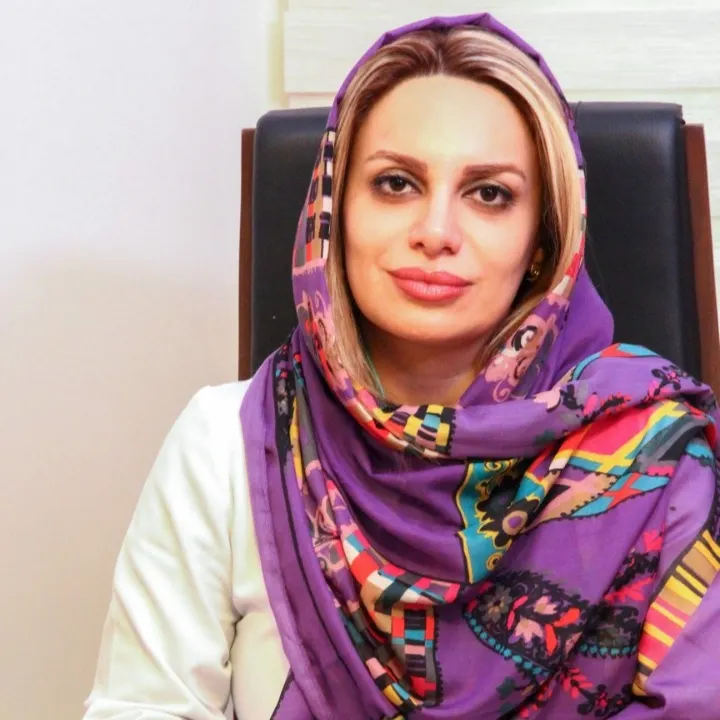 دکتر سارا ذوالقدرالیزئی