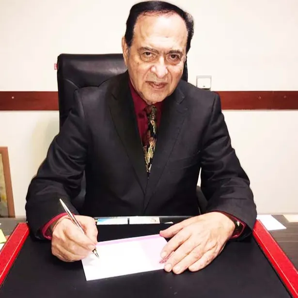 دکتر ایوب خاقانی