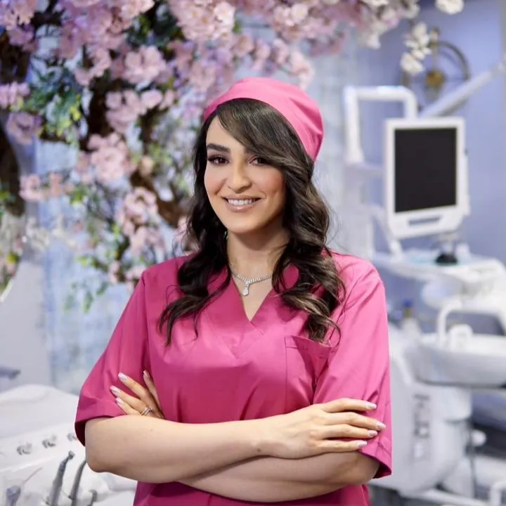 دکتر مهرنوش ناطقی