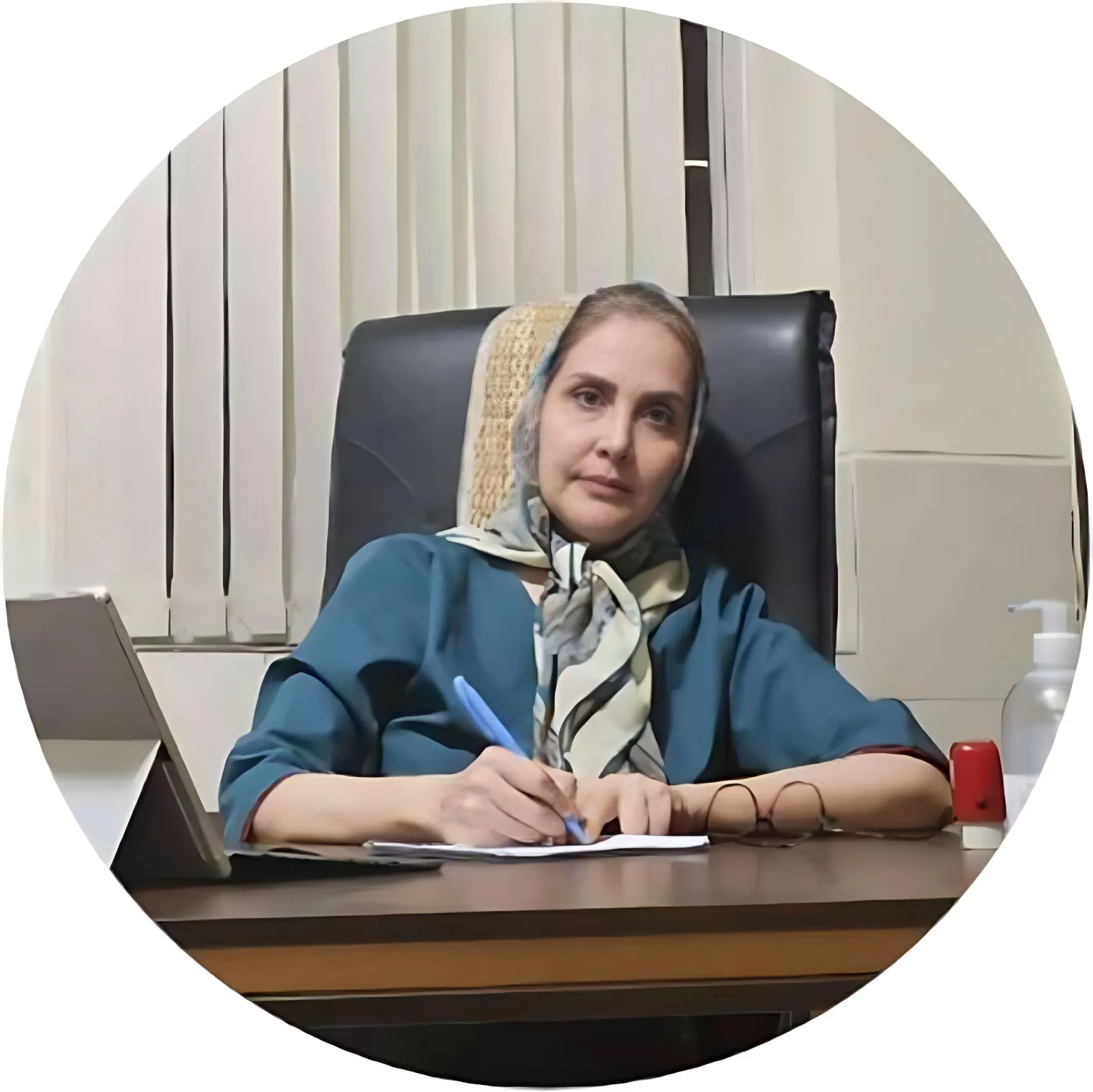 دکتر یاسمین جنوبی