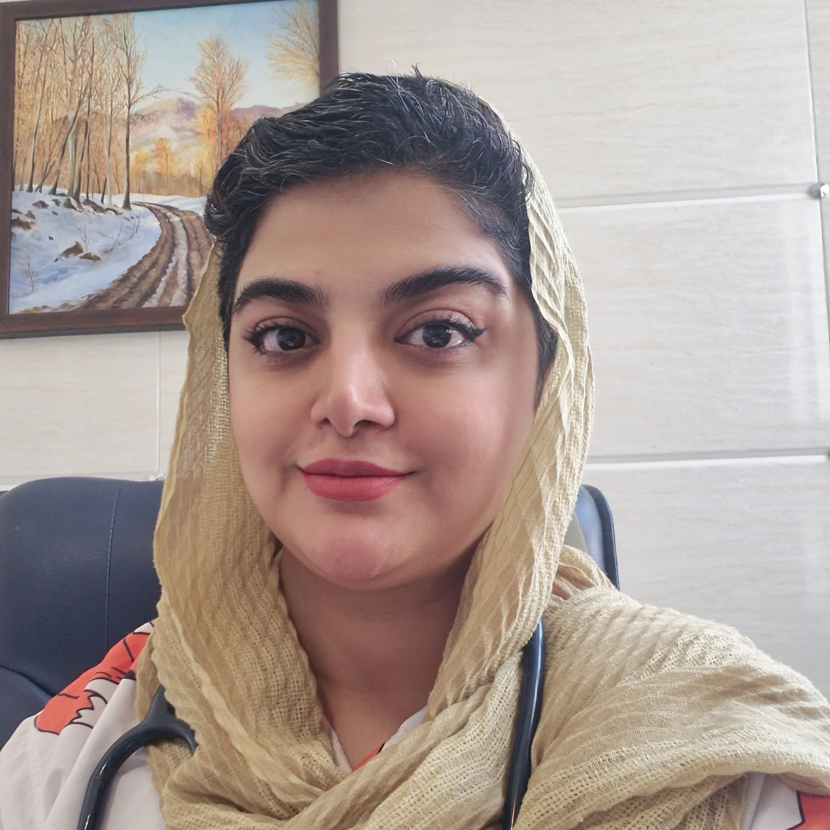 دکتر هدی سزاواریان