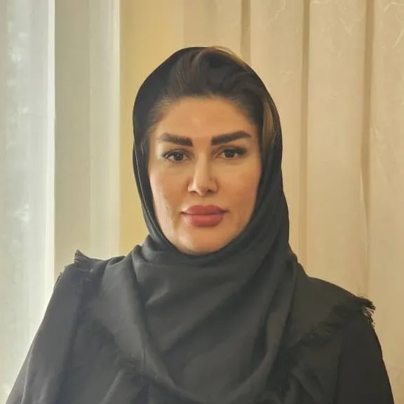 فاطمه رستمی