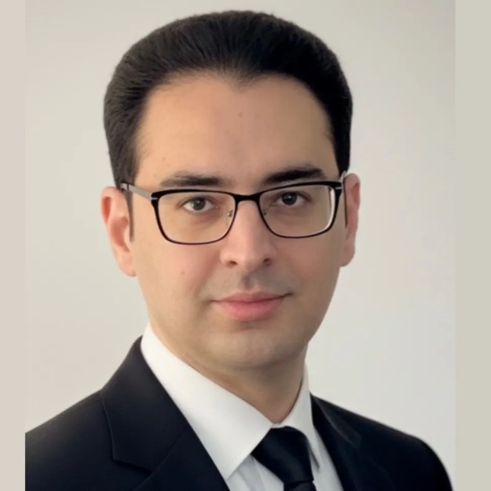 دکتر علی عرب پور