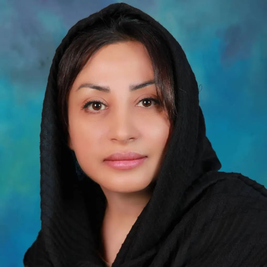 سمیه فراهانی