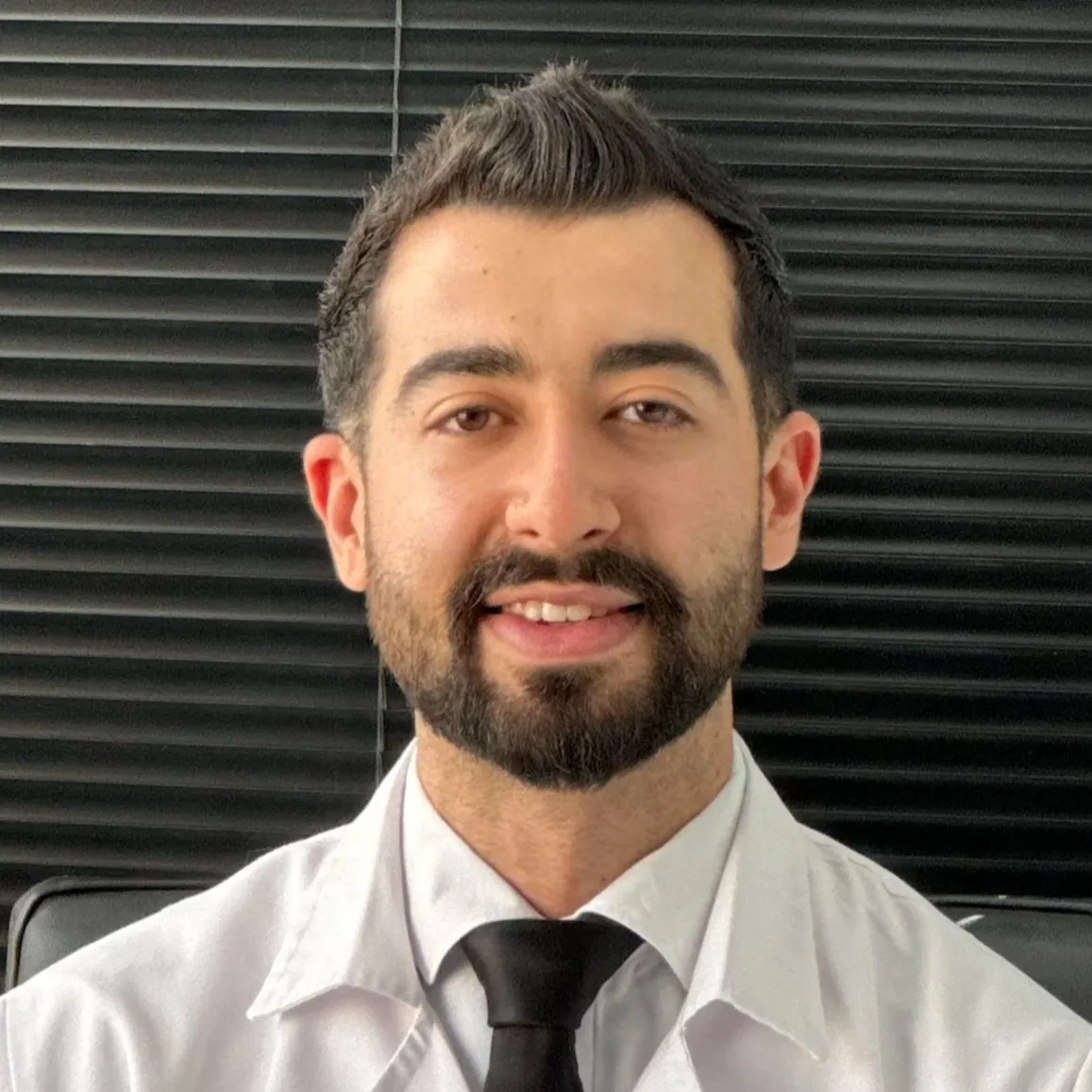 علیرضا دریابر