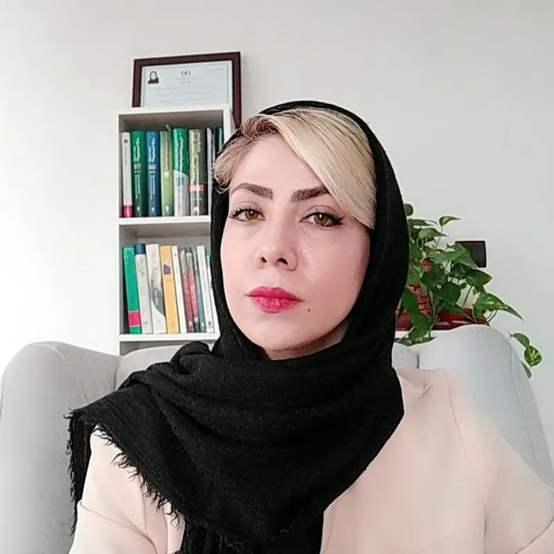 فاطمه صفدری