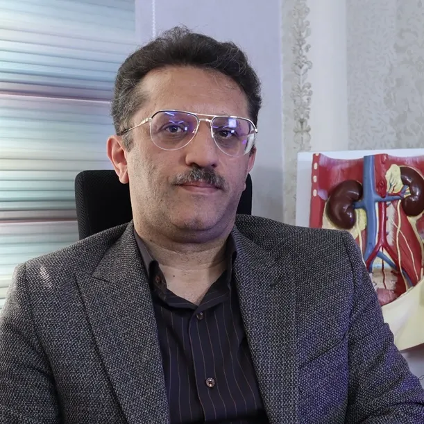 دکتر حسین کرامتی