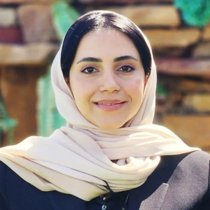 دکتر زهرا نامخواه