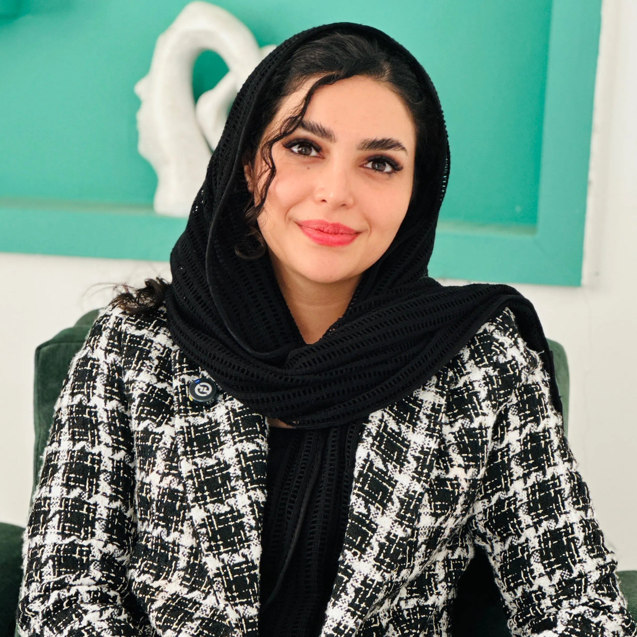 نرگس چاره ئی