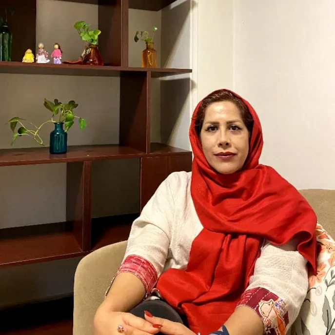 رقیه سادات حسینی