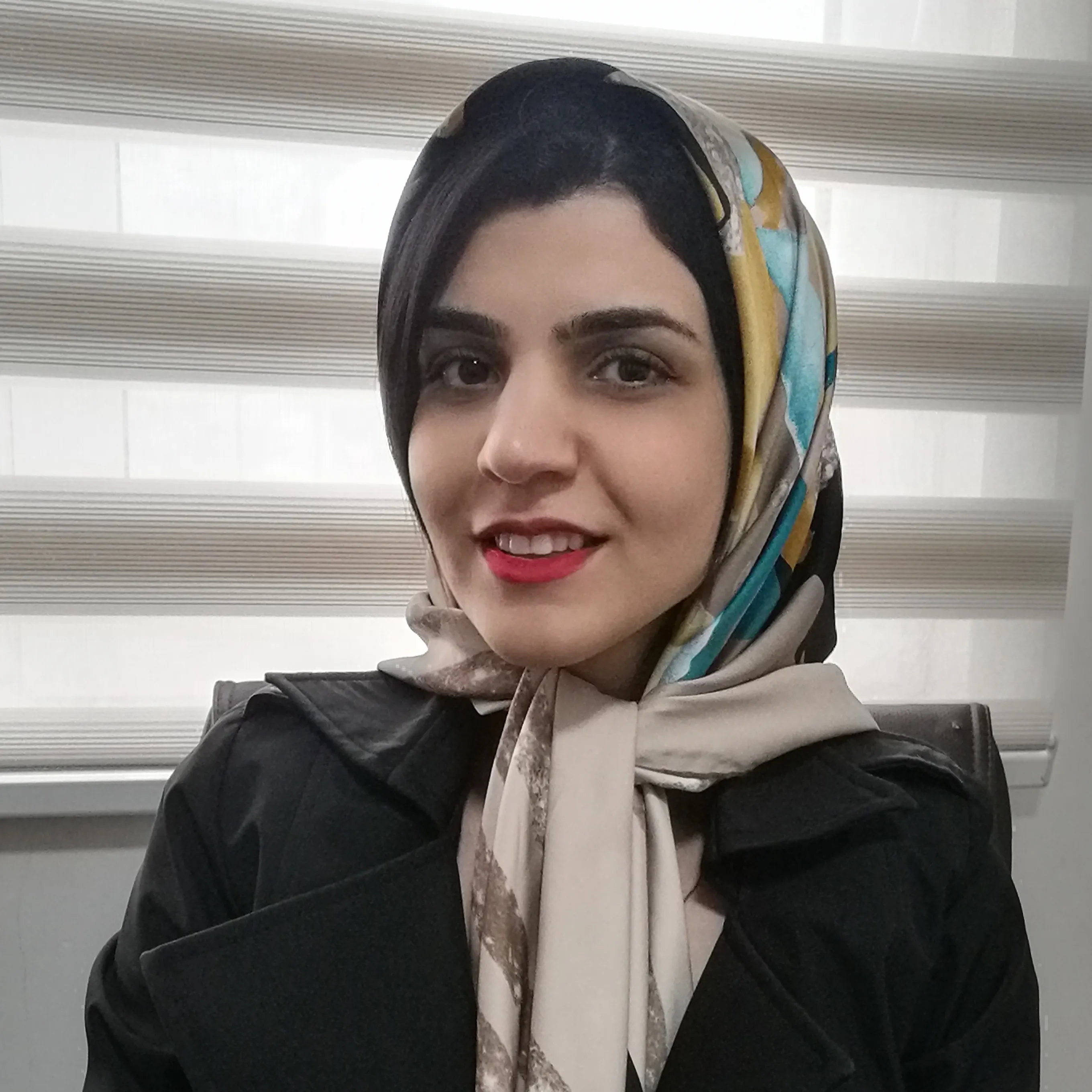 زهرا نژادعلی