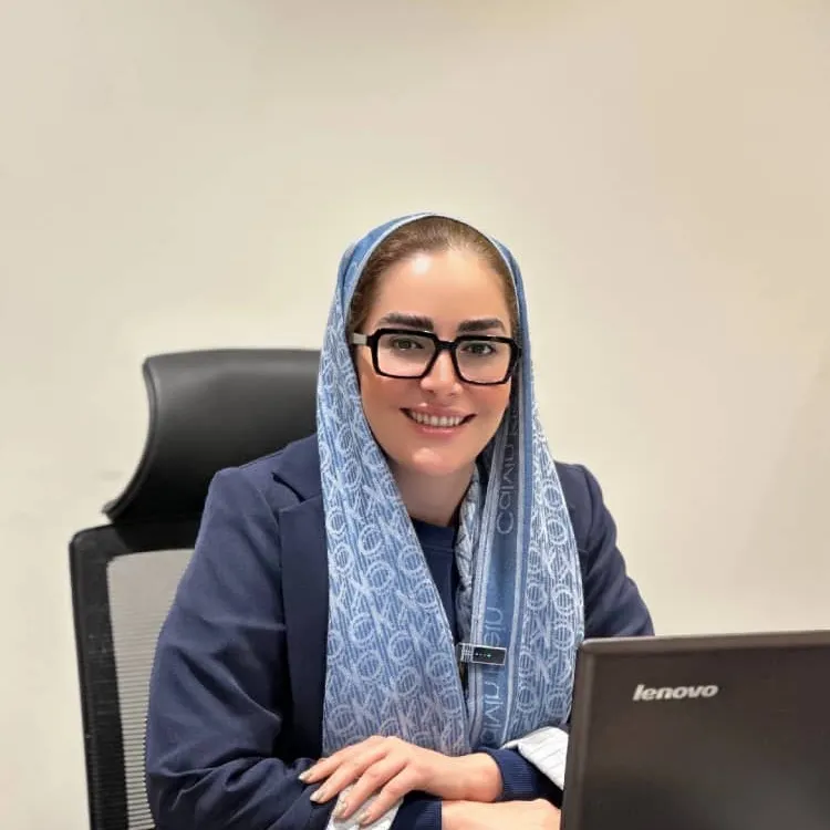 دکتر سارا کمندی