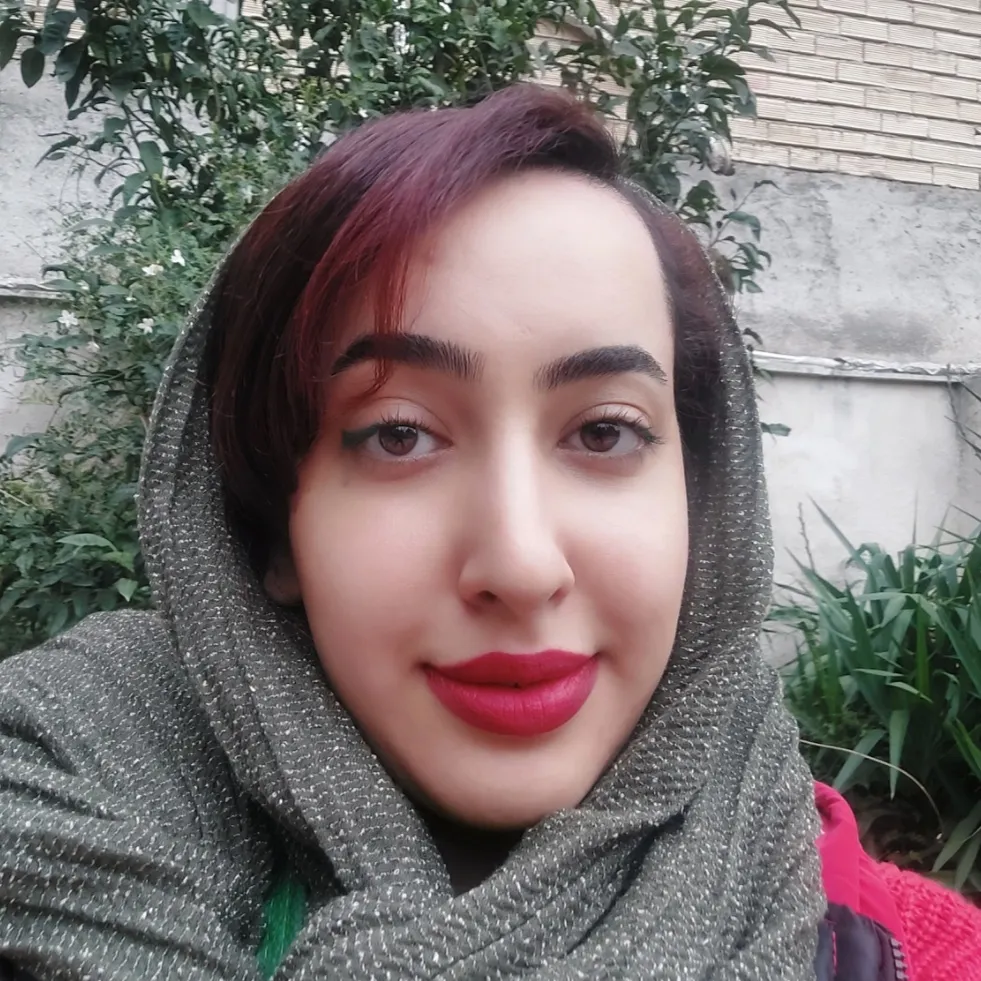 نادیا رضانژاد