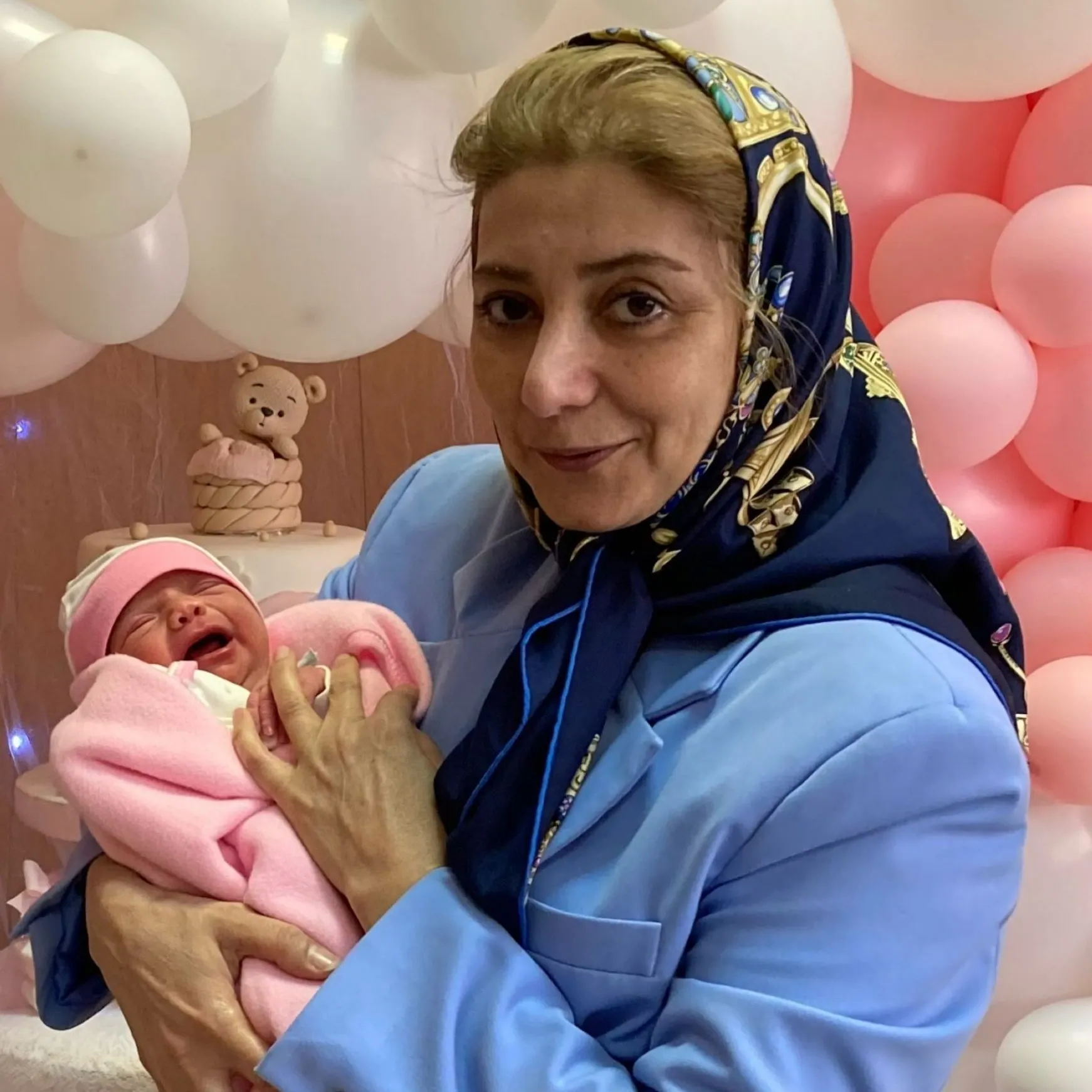 دکتر شادی محمدی