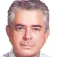 دکتر حسین نژاد گشتی