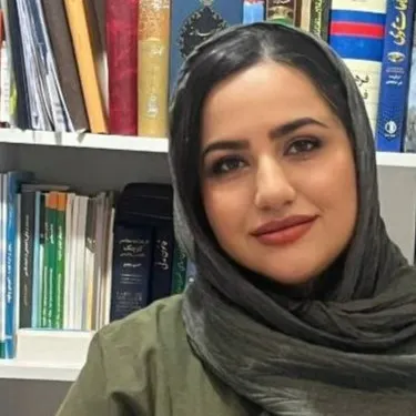منصوره میری رستمی