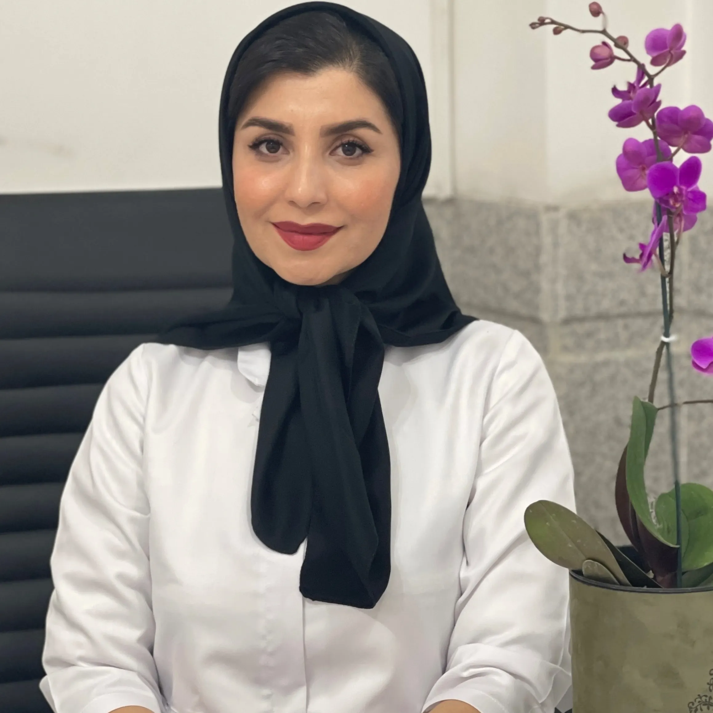 زهرا بهرامی