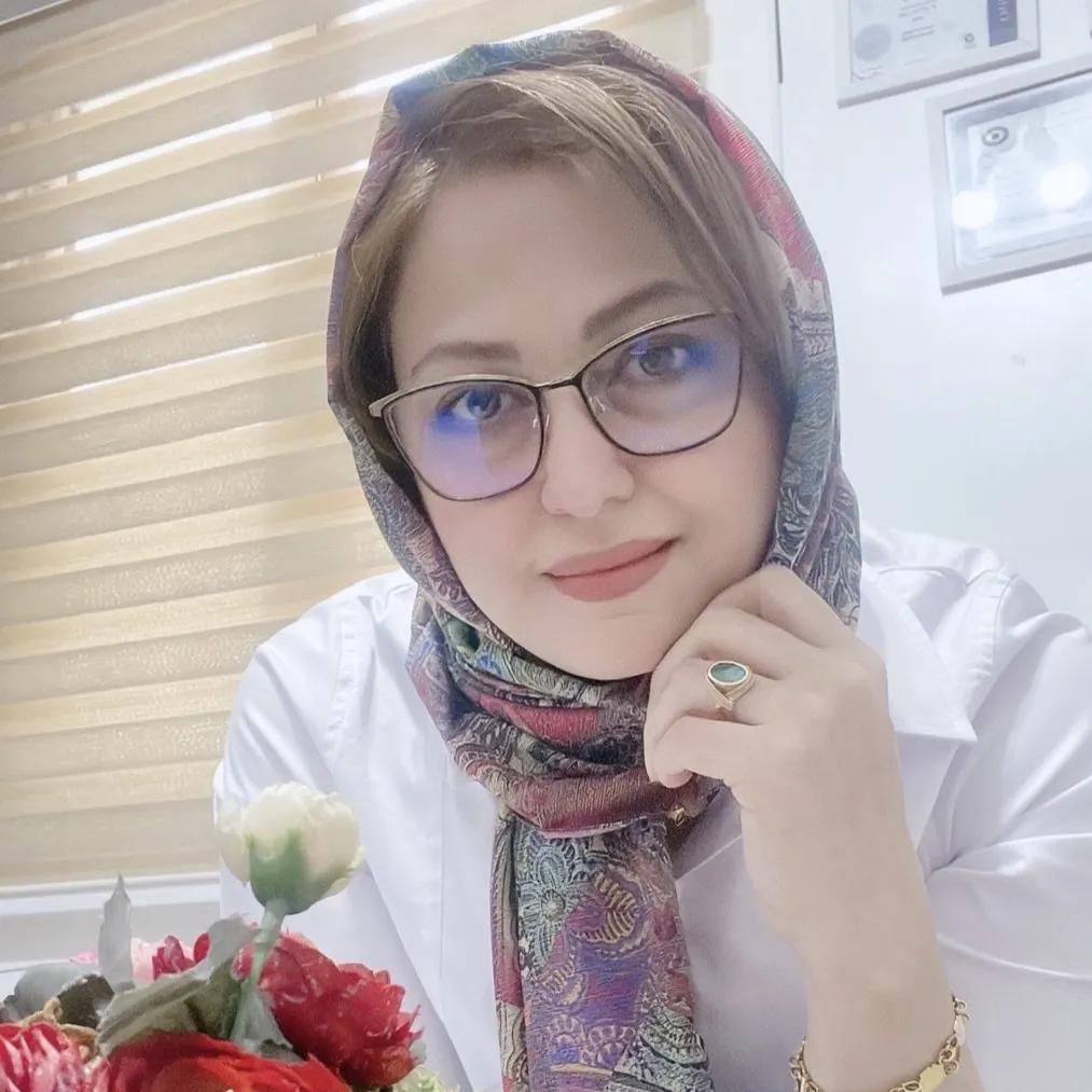 زهره کریم نیافرد