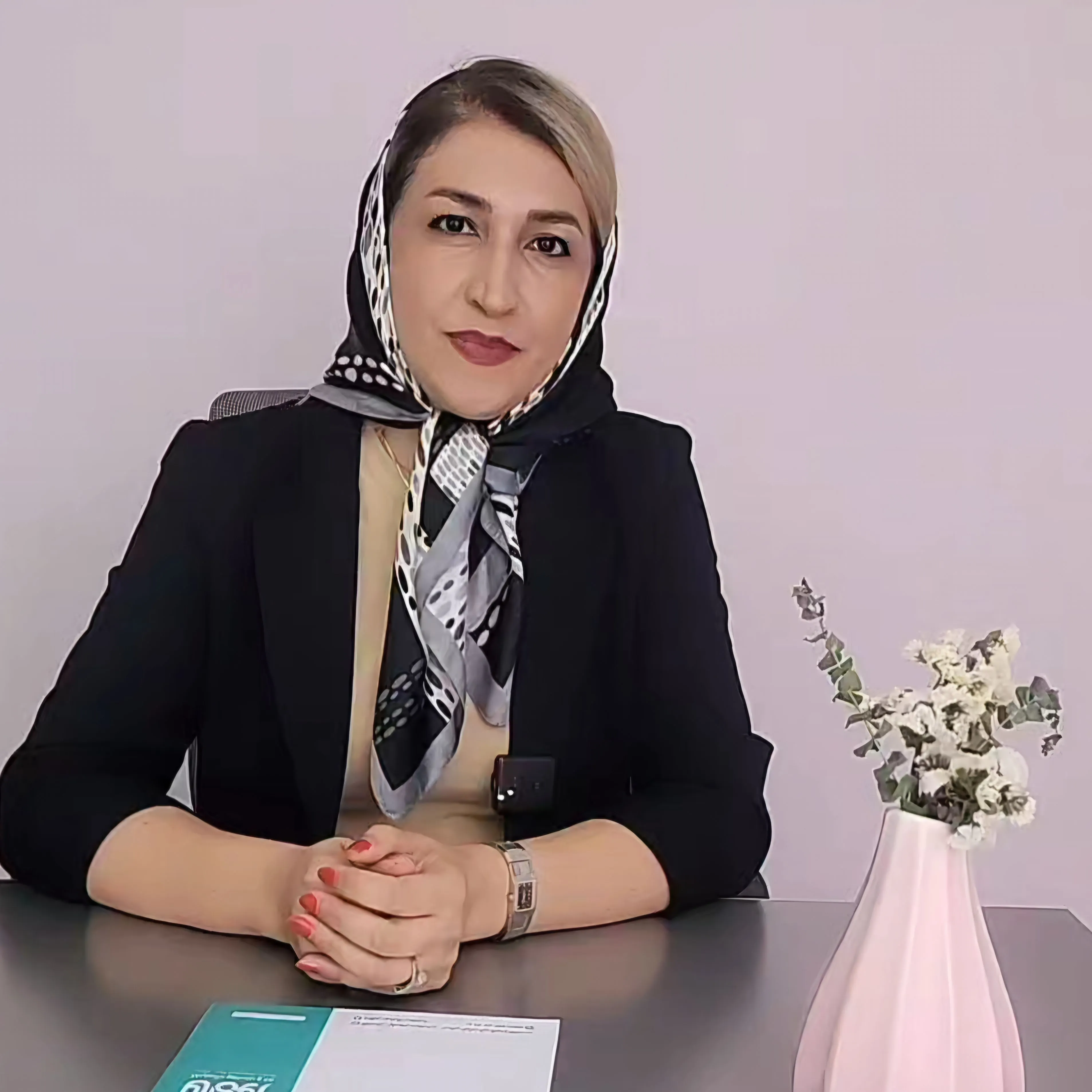 دکتر بهارک رهنما