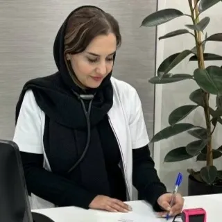 دکتر ماندانا امیرسرداری