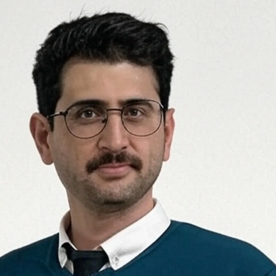 فرزام ضیاءشمسی