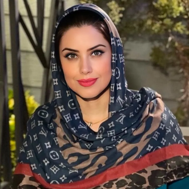 شهناز بیرق دار