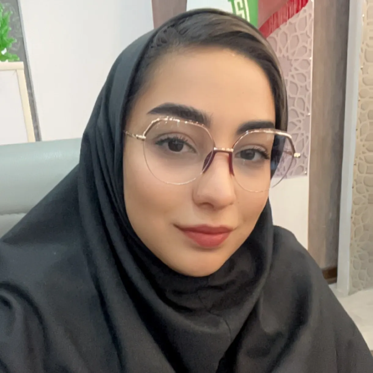 حانیه السادات مهدوی