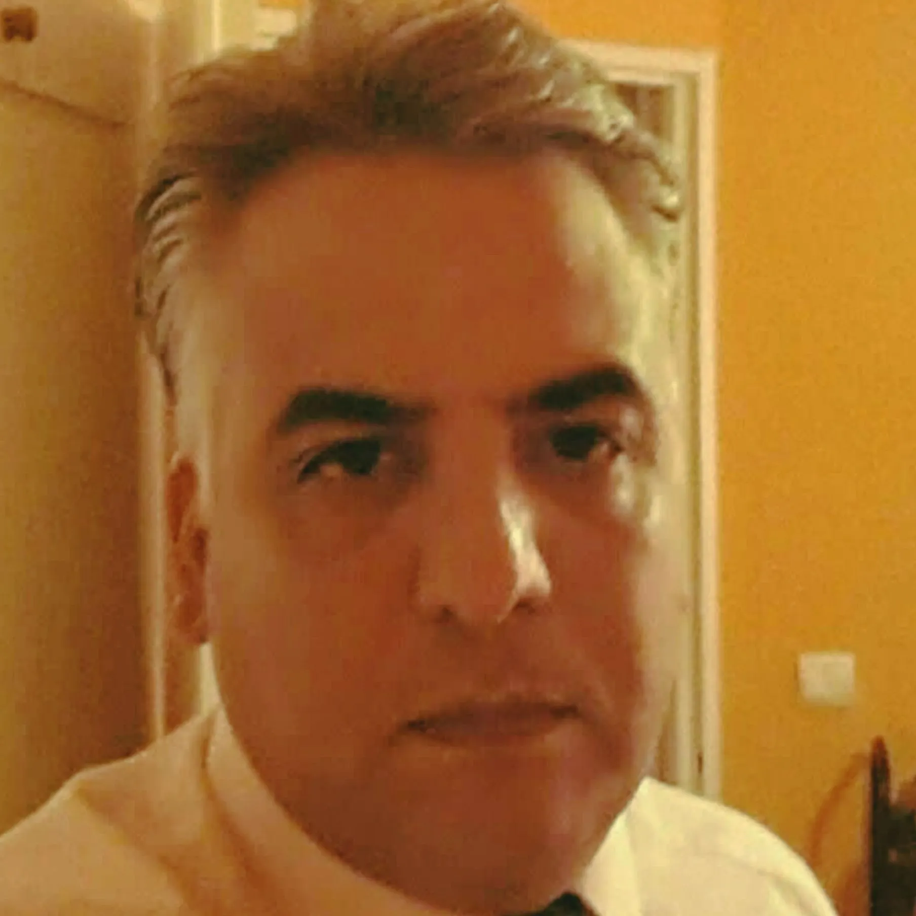 رضا کاظمیان