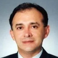 دکتر علیرضا حکمت