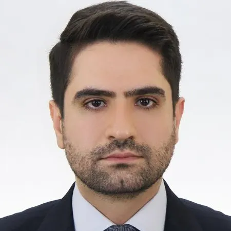دکتر آرمین قادری