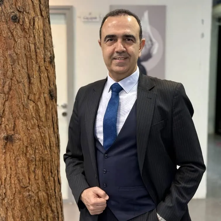 علی هاشم بیکی