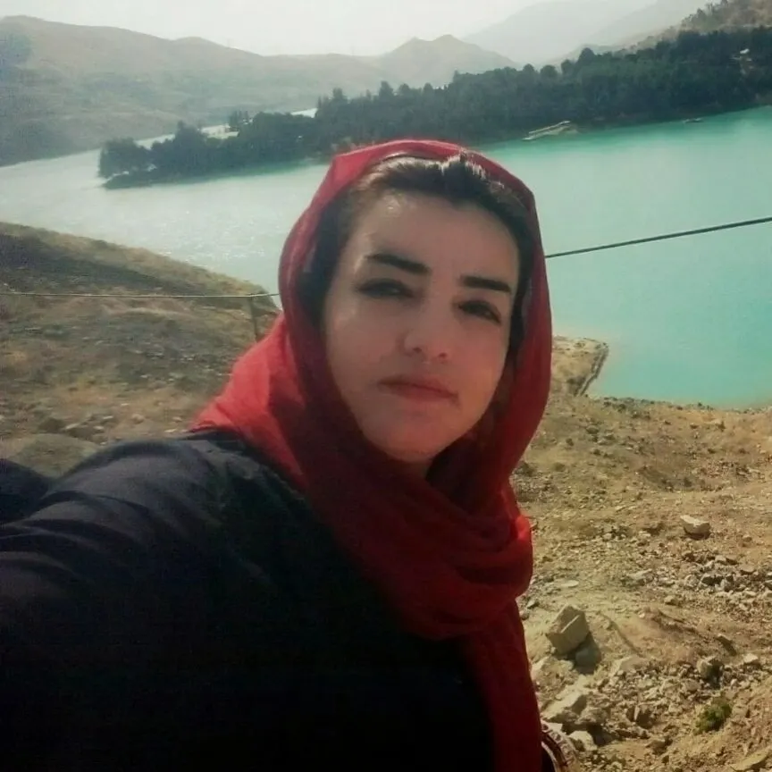 مهناز نعمت زاده