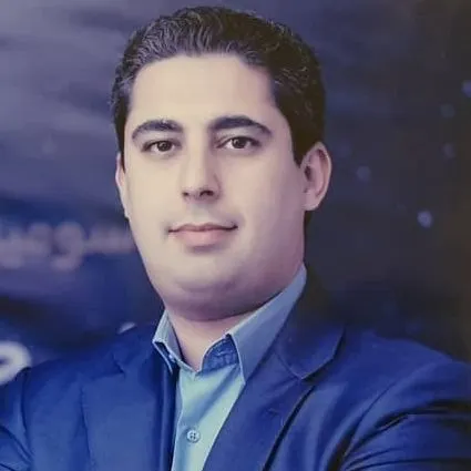 دکتر علی اشجعی