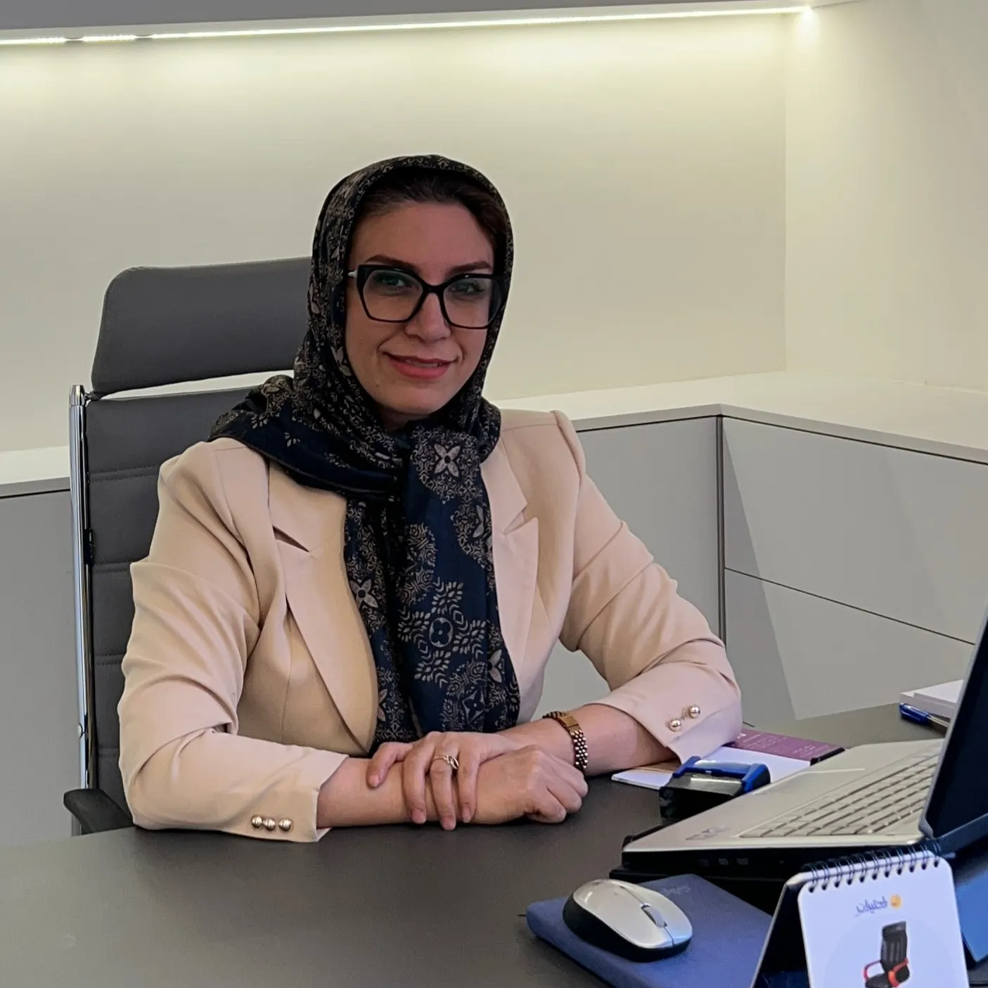 دکتر وحیده پندآموز